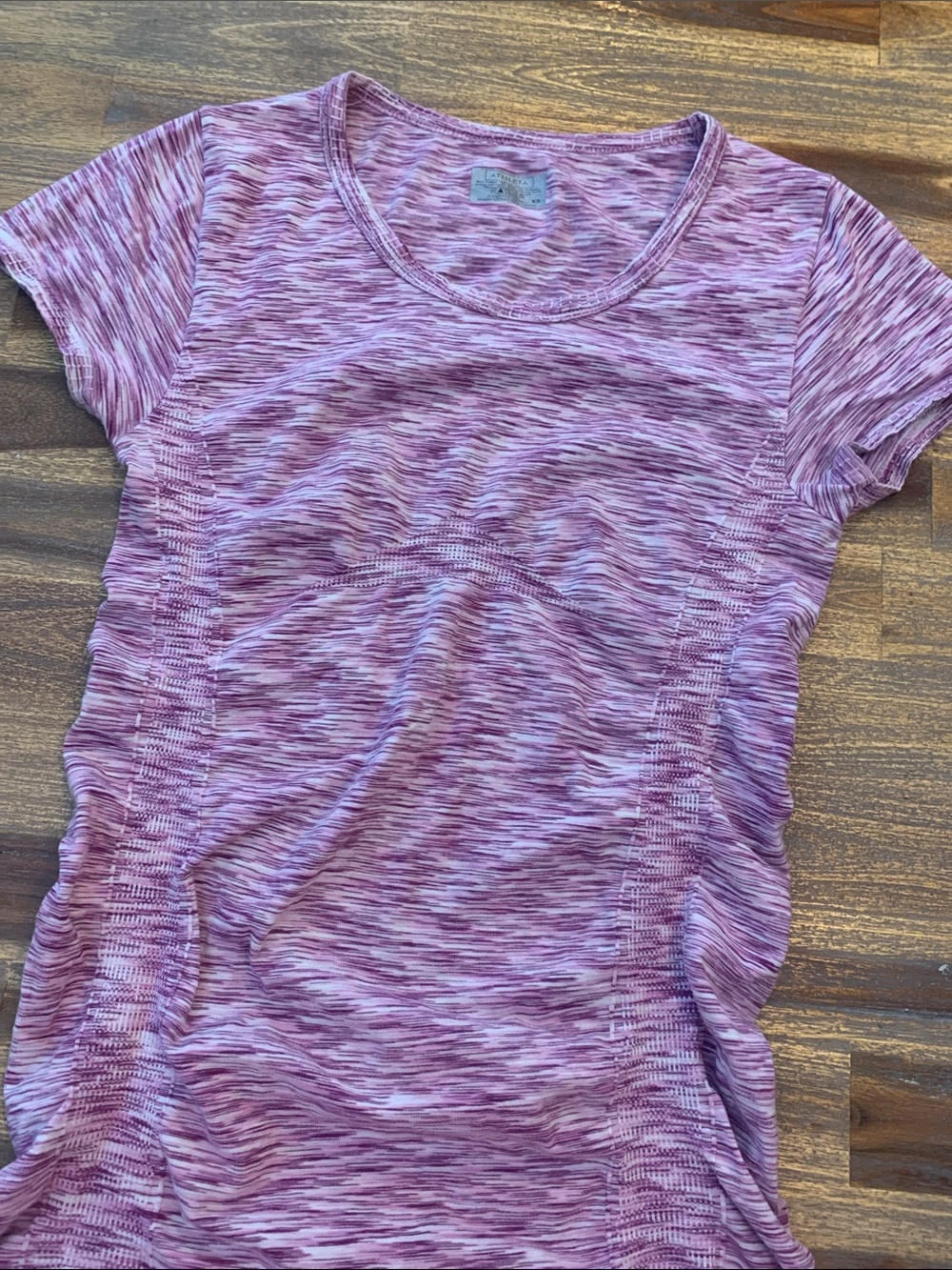Athleta workout top. Women’s XS.